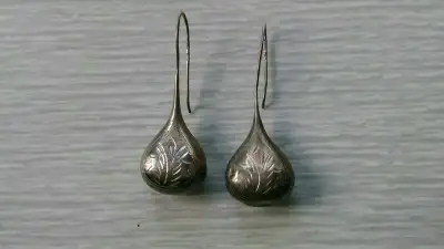 Atq. Ster.Silver teardrop earrings good cond.hd.made, View more