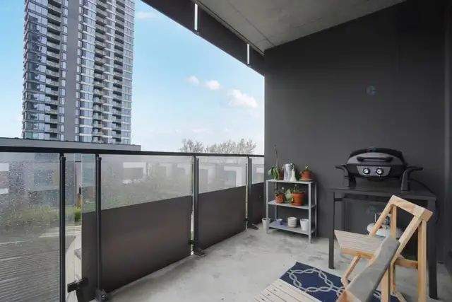 3 1/2 REM Île des Sœurs in Long Term Rentals in City of Montréal - Image 19