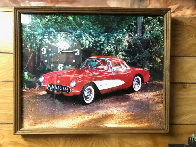 CORVETTE WALL CLOCK in Home Décor & Accents in Markham / York Region - Image 2