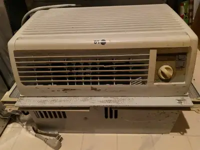 THIS AIR CONDITIONER COOLS OFF IN NO TIME