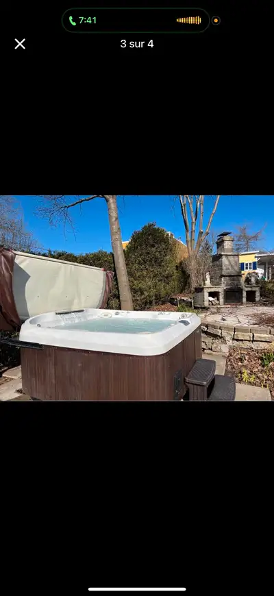 SPA JACUZZI J-470 2014. En excellente condition. Dimensions 91x91. 6 places assises. 49 jets,jets de...