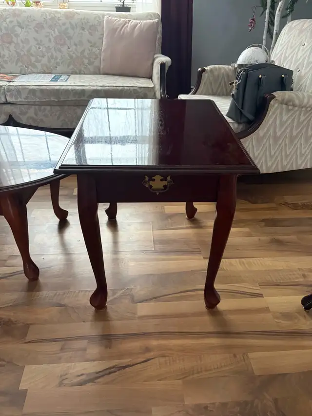 coffee table, end table and console matching set in Coffee Tables in Charlottetown - Image 3