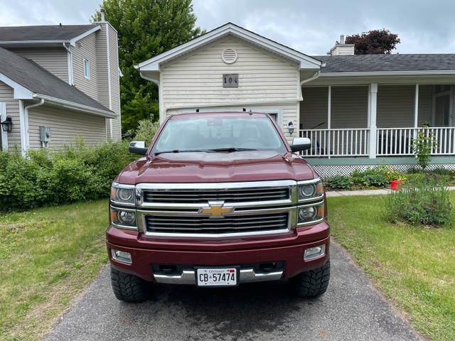 2014 Chevrolet Silverado 1500 High Country in Cars & Trucks in Ottawa