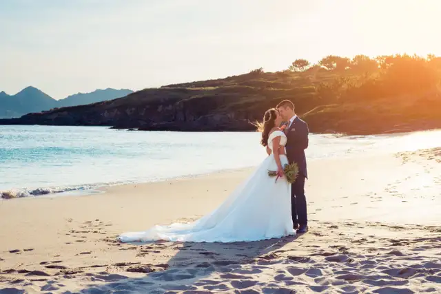 Wedding photographer in Photography & Video in Winnipeg - Image 5