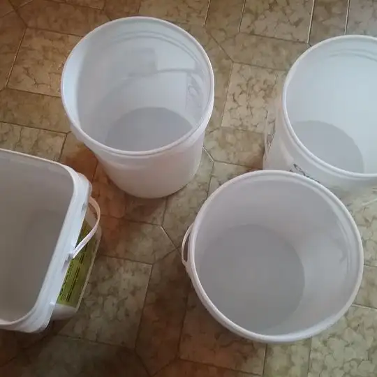 6 BUCKETS414907328544133125