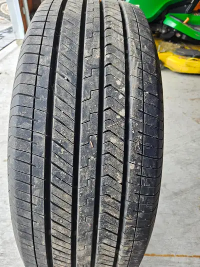 Bought a new vehicle and am swapping out these all season tires (4). Rims not included. 5 Kms on the...