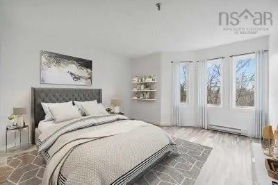 This private room in a 2-bedroom, 2-bathroom apartment offers a comfortable and convenient living sp...