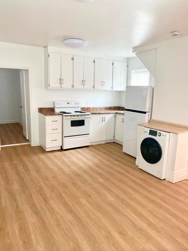 1 Bedroom + Den Apartment for Rent in Long Term Rentals in North Bay - Image 2