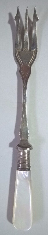 Antique Silver Plated Mother Of Pearl Handle Desert Fork