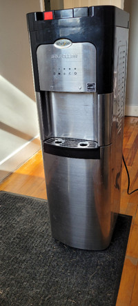 Whirlpool self cleaning water cooler