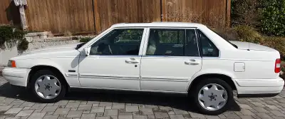 This car is far better than its age • Original owner (92 yr old lifetime bachelor) • Immaculate near...