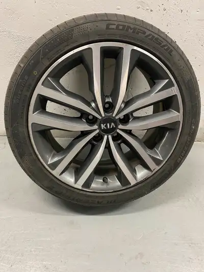 4 Kia brand aluminum rims with 225/45/18 summer tires. Used for 3 summers, good tread.