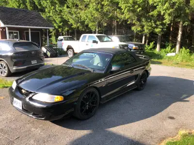 1994 Mustang GT convertible first year of the SN95 platform, comes with a 5.0 with new intake gasket...