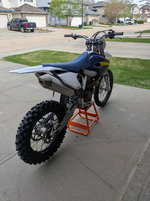 2016 Husqvarna FE350 in Dirt Bikes & Motocross in Edmonton - Image 6
