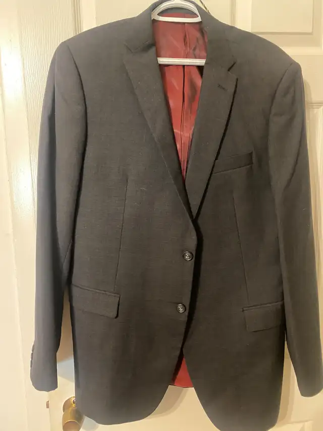 Men's and young men's suits-jackets and pants in Men's in City of Montréal - Image 8