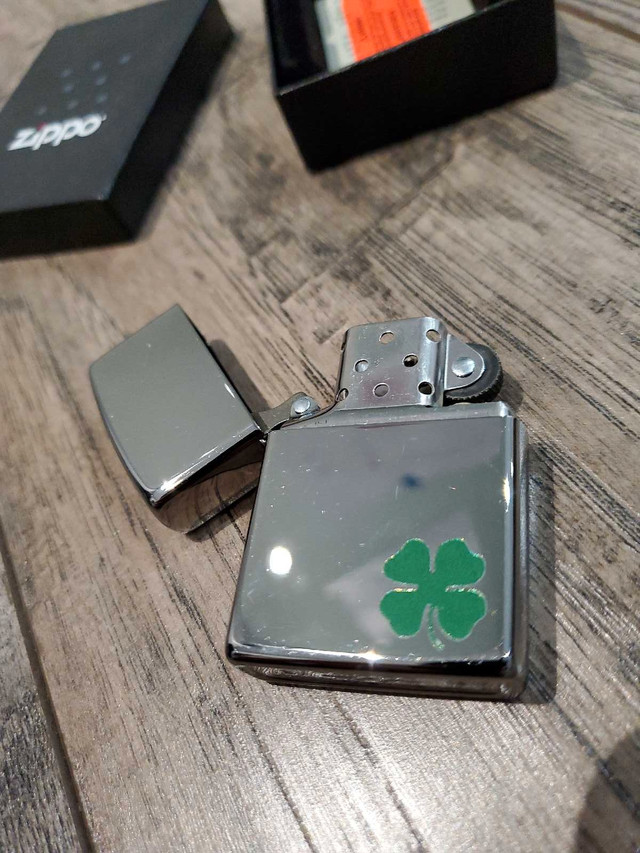 4 Leaf Clover Zippo   - Made in USA in Arts & Collectibles in City of Toronto - Image 3