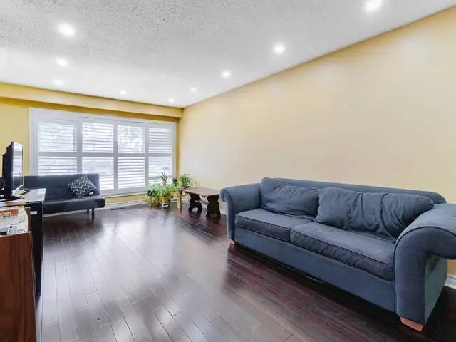 House for RENT558369796565258245