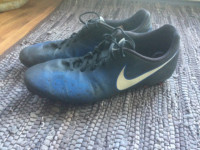 Nike Soccer Cleats- Size 9