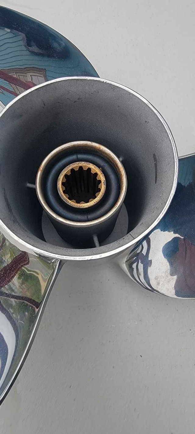 HONDA OEM STAINLESS STEEL PROPELLER in the box in Powerboats & Motorboats in Muskoka - Image 3