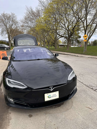 Tesla Model S - 2020
