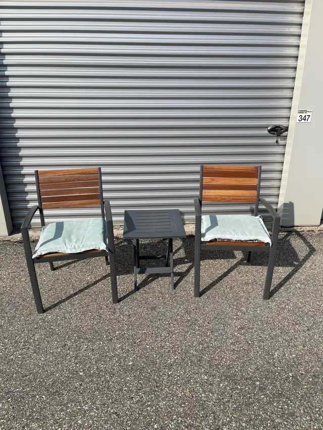 acacia wood outdoor chair set in Patio & Garden Furniture in Regina - Image 10