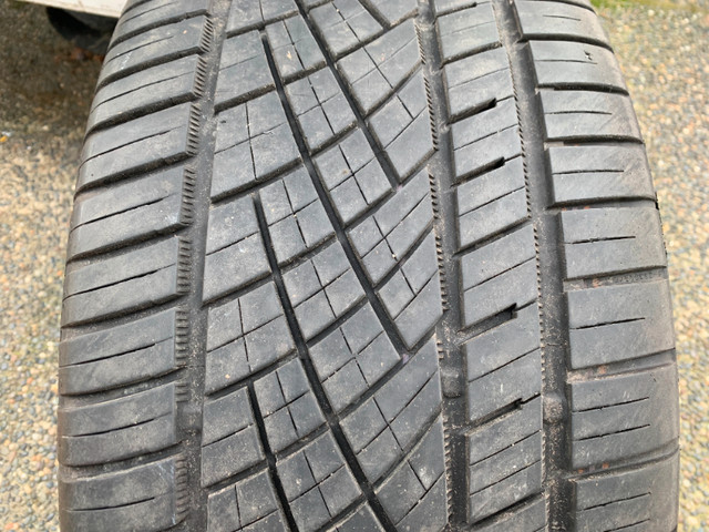 1 X single 275/45/19 Continental Extreme contact DWS 06 plus 75% in Tires & Rims in Delta/Surrey/Langley - Image 2