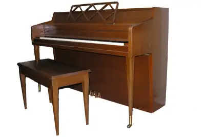 Apartment size piano - perfect for young musicians, View more
