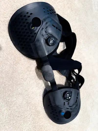 MENS OSSUR UNLOADER KNEE BRACE, View more