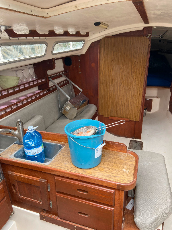 1977 Catalina 30 for sale in Sailboats in London - Image 4