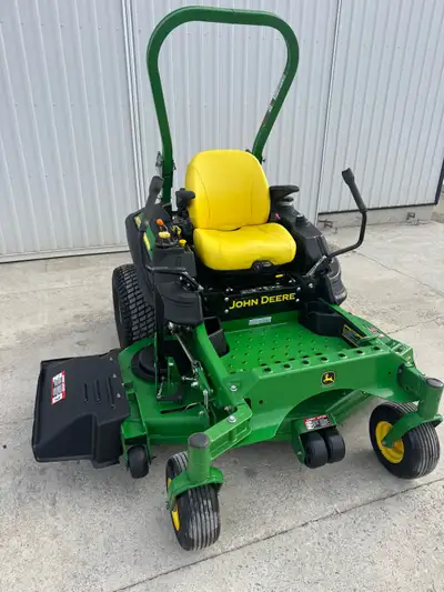 John Deere Z950R zero turn lawn mower, View more