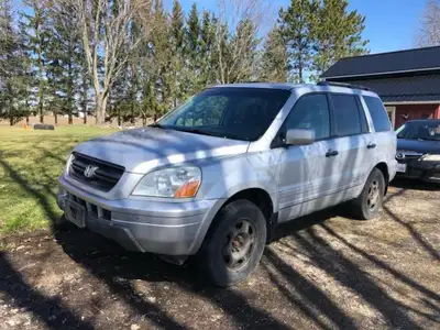 2003 Honda Pilot EXL AWD 353000 kms Silver 3.5 6cyl AWD 8 passenger seating Leather seats Cruise Con...