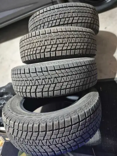 205 55 16 Winter Snow Tires Set of 4 Good shape lots of tread Located in Brampton for pick up