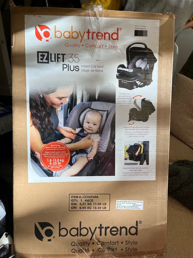 Infant car seat in Strollers, Carriers & Car Seats in Kitchener / Waterloo - Image 2