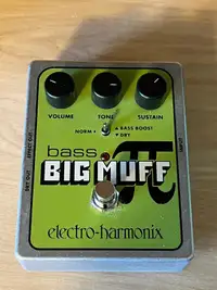 EHX Bass Big Muff Pi
