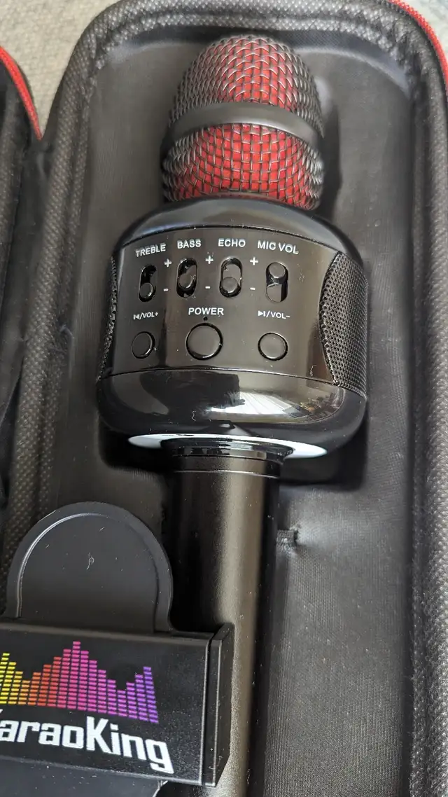 KaraoKing Wireless Karaoke Microphone  in Speakers in Dartmouth - Image 6