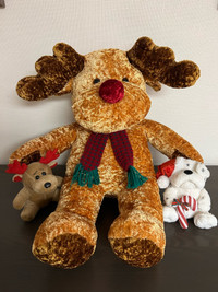 Christmas decorations: Reindeer, stuffed animals, pillow