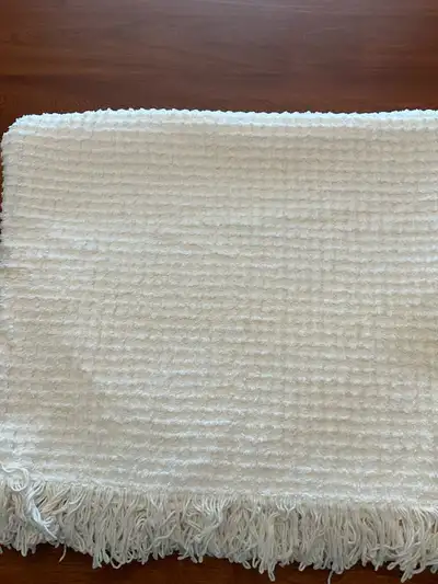 Vintage white candlewick bedspread., View more