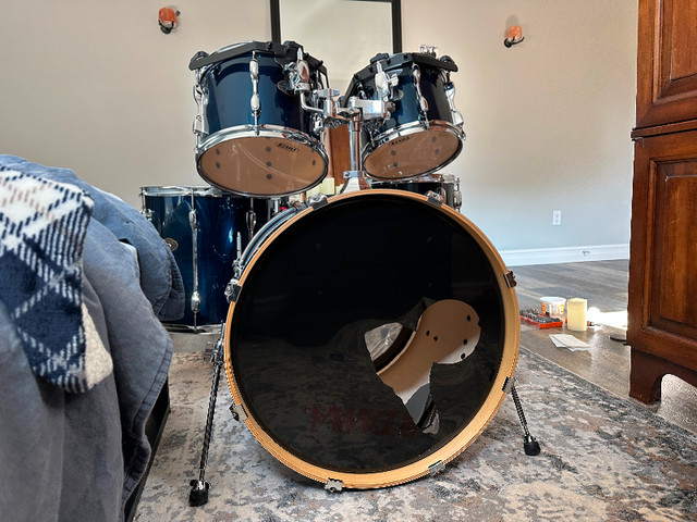 TAMA Rockstar 5 piece drum kit in Drums & Percussion in Windsor Region - Image 4
