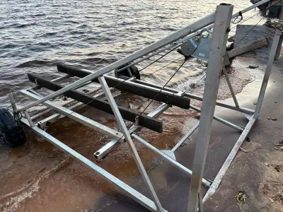 Has 12v winch set up and solar panel to charge battery. Plus wheel kit. Call or text for more info....