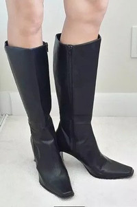 Brand new - Women long leather fall and winter boots