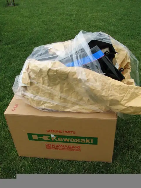 Stock Upper Fairing for 1988-2007 Kawasaki 250 Ninja in Motorcycle Parts & Accessories in Woodstock - Image 3