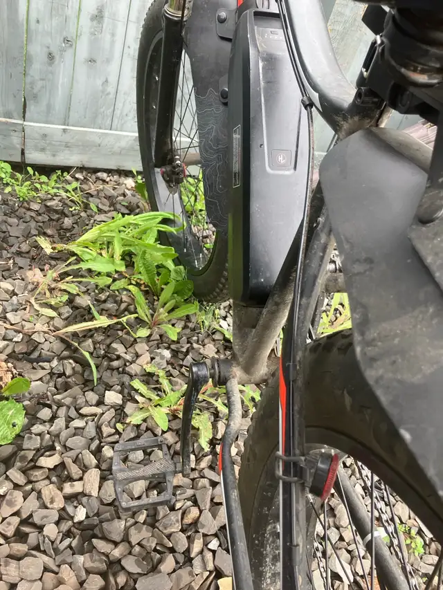 Hyper E-Bike in eBike in St. Albert - Image 6