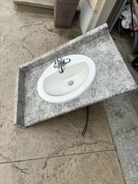 Bathroom countertop with oval sink