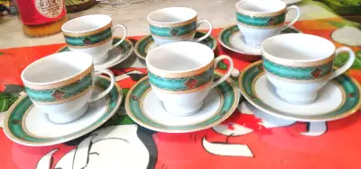 6 sets Altunkaya round of Companies esspresso cups & sauces New, View more