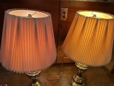 Deux lampe table Stiffel brass lamps, View more