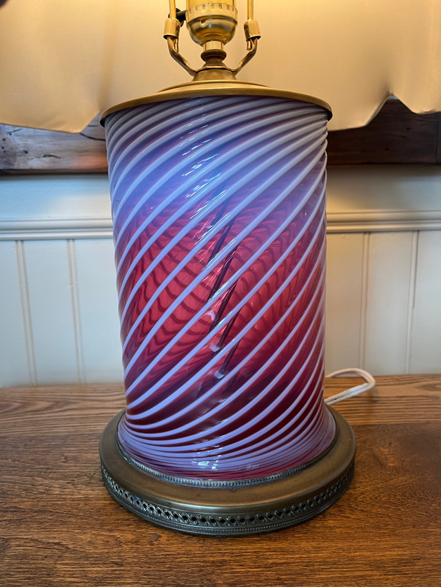 Antique Swirled Cranberry Milkglass Lamp in Arts & Collectibles in Kawartha Lakes - Image 4