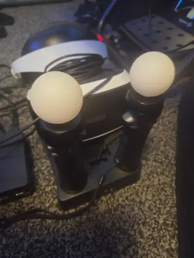 Playstation 4 vr like new in working condition!, View more