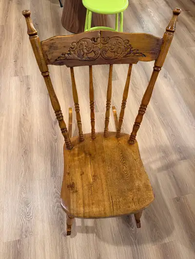 Chaise Ancienne, View more