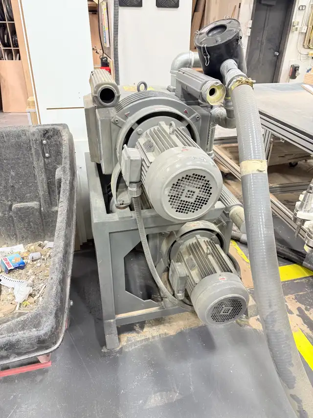 CNC Router 5x10 with Unloading  in Other in Calgary - Image 3