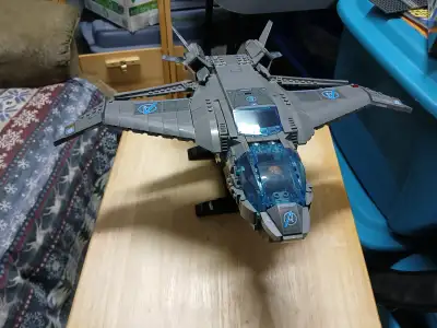 Lego Avengers Quinjet (Set #76248 from 2023), View more